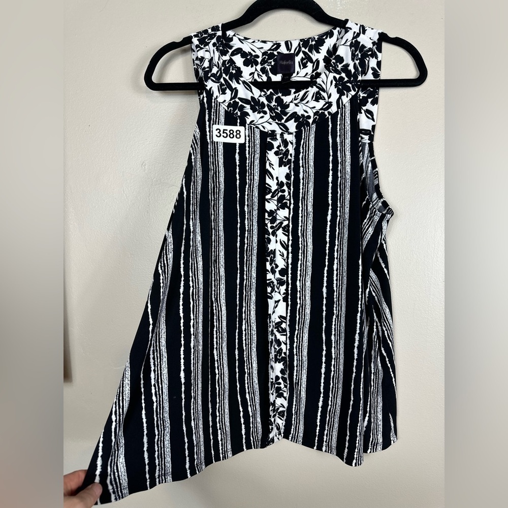 Rafaella large black/ white 21. “ p2 p  length 25 sleeveless like new